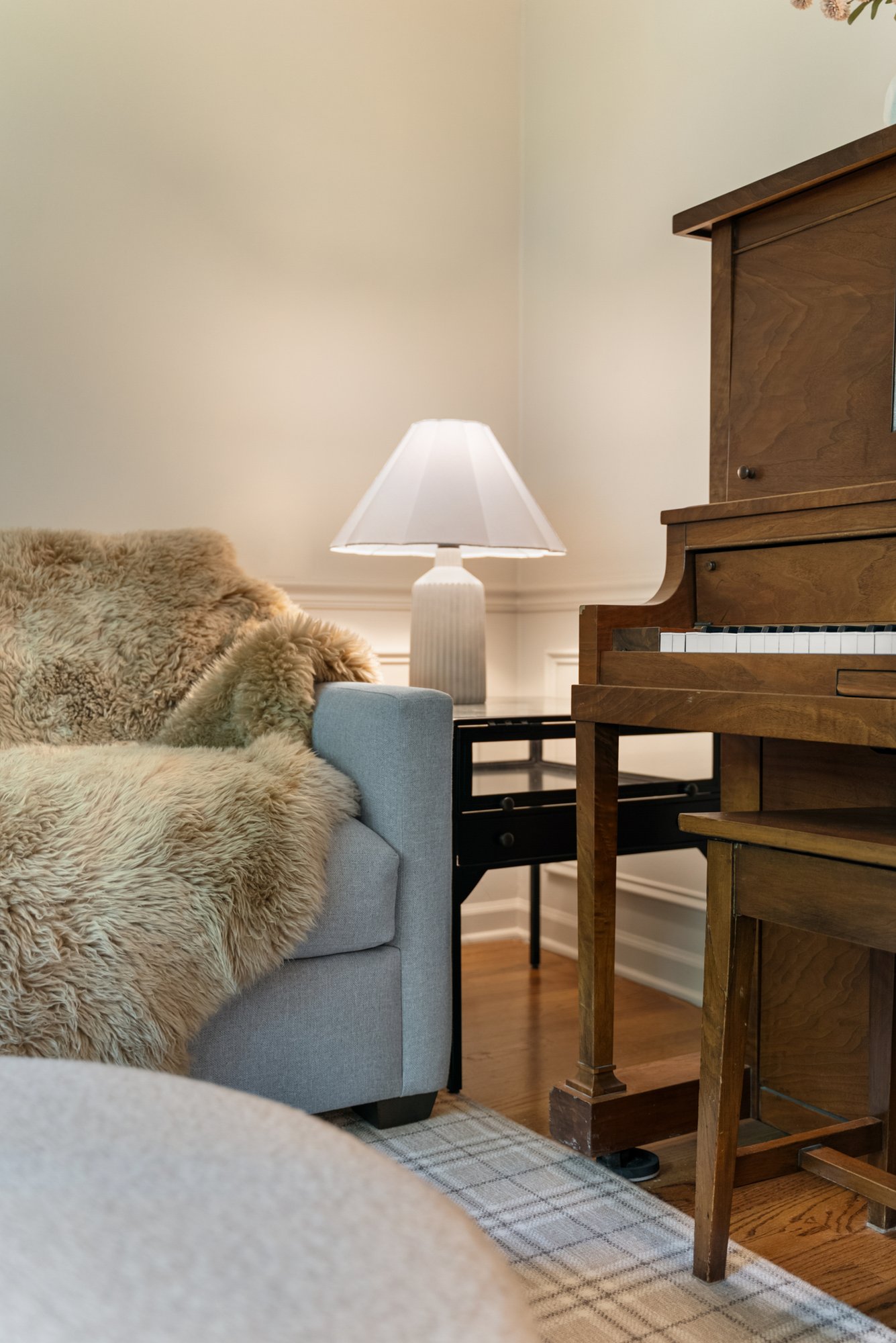 Courtland Blvd Furniture 