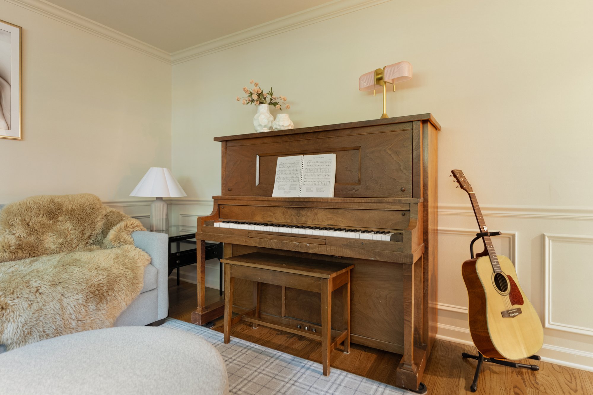 Courtland Blvd Furniture 
