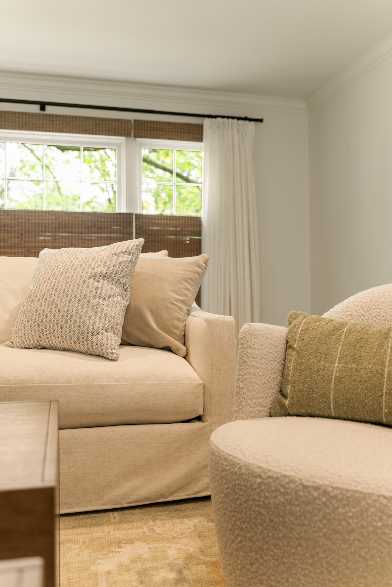 Courtland Blvd Furniture 