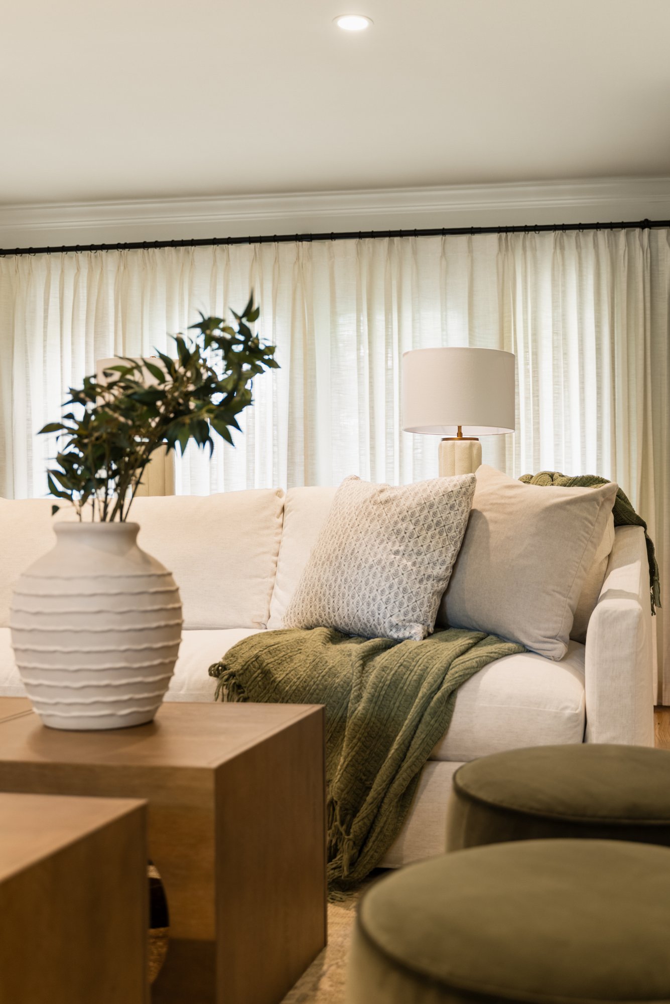 Courtland Blvd Furniture 