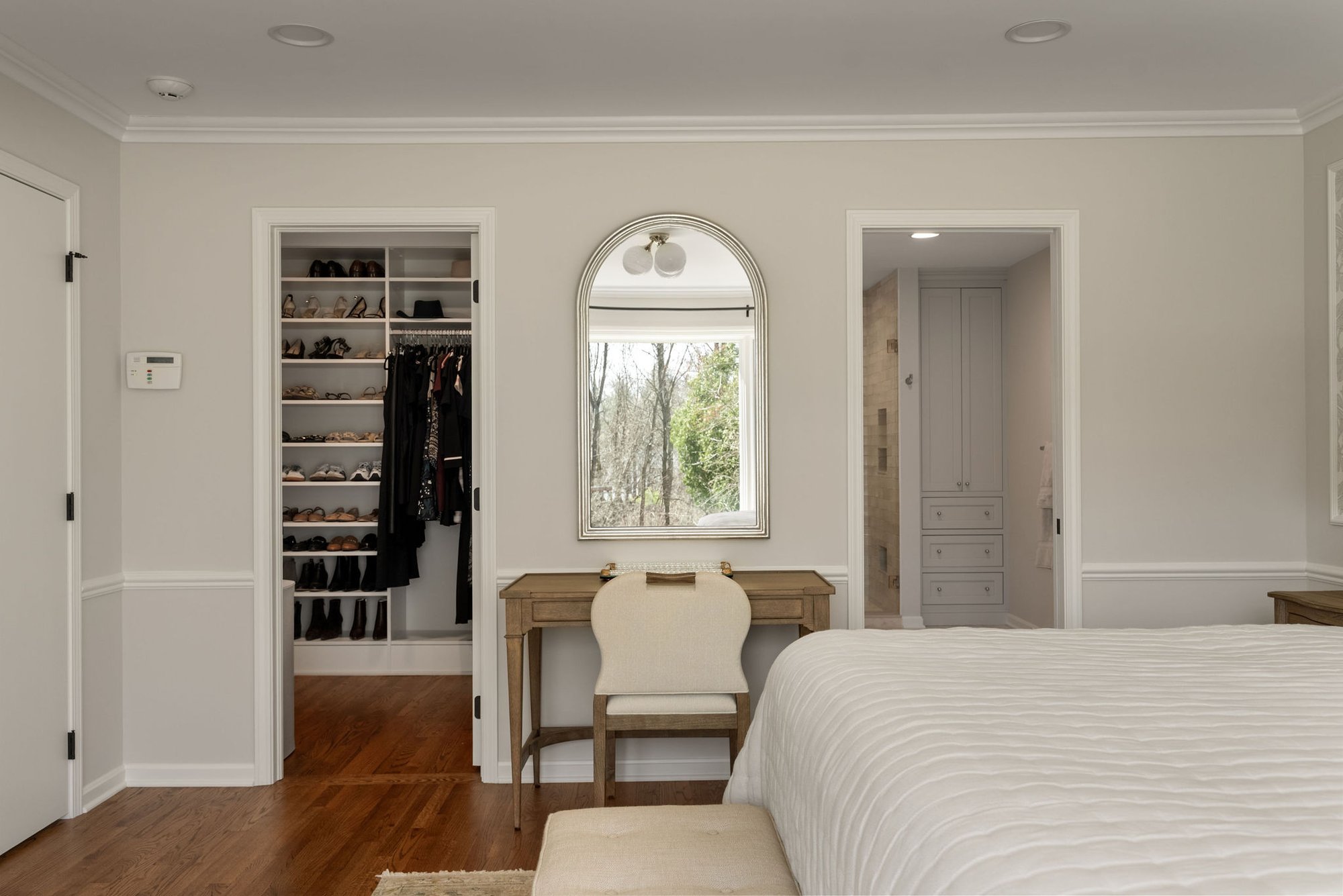 Pepper Pike Traditional Renovation Furniture