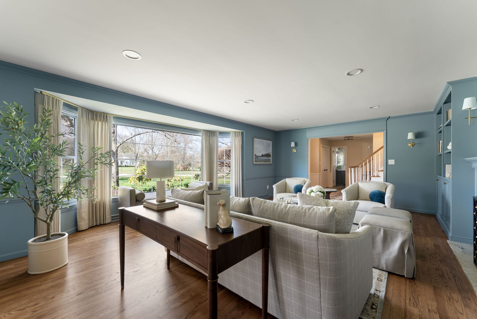 Pepper Pike Traditional Renovation Furniture