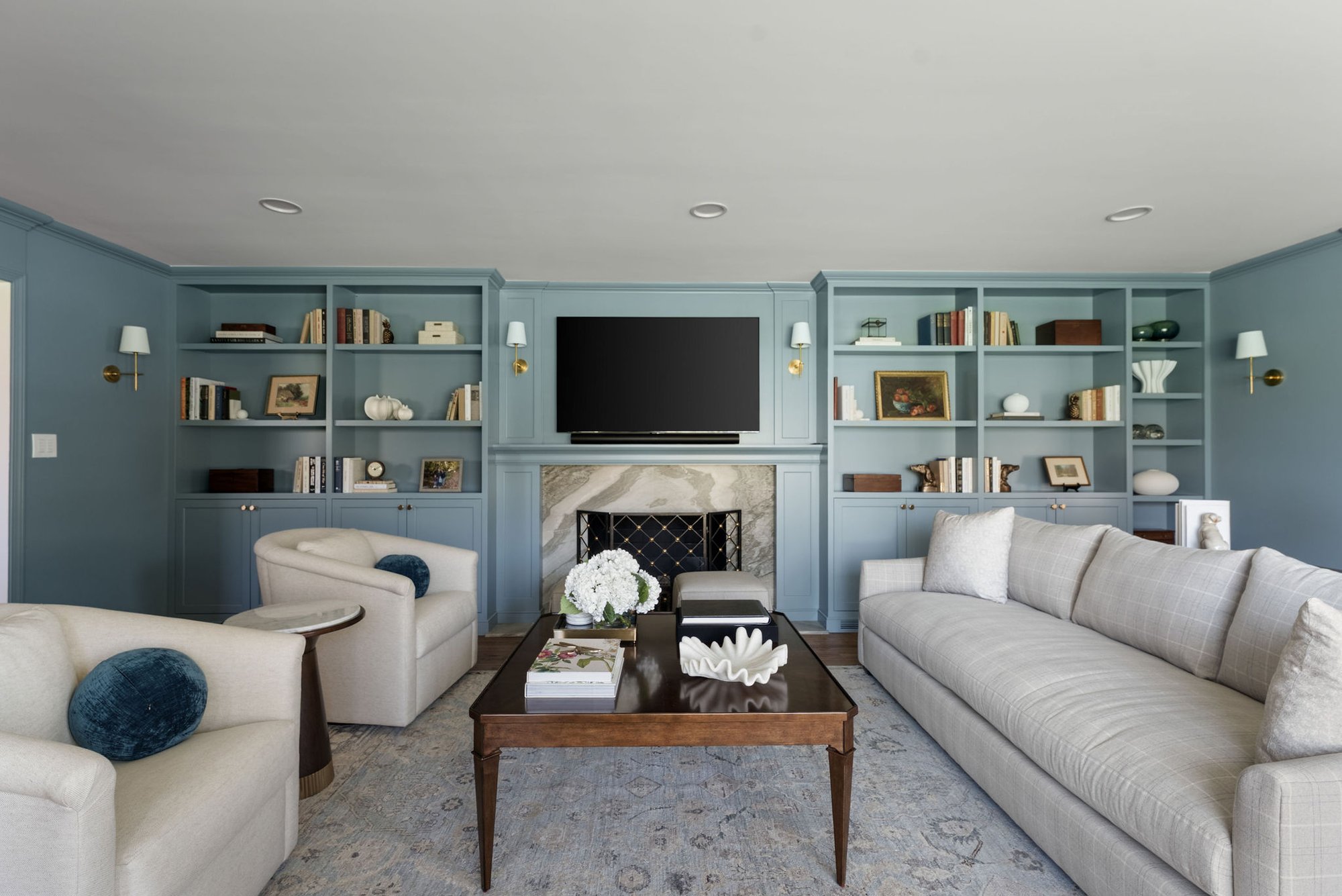 Pepper Pike Traditional Renovation Furniture