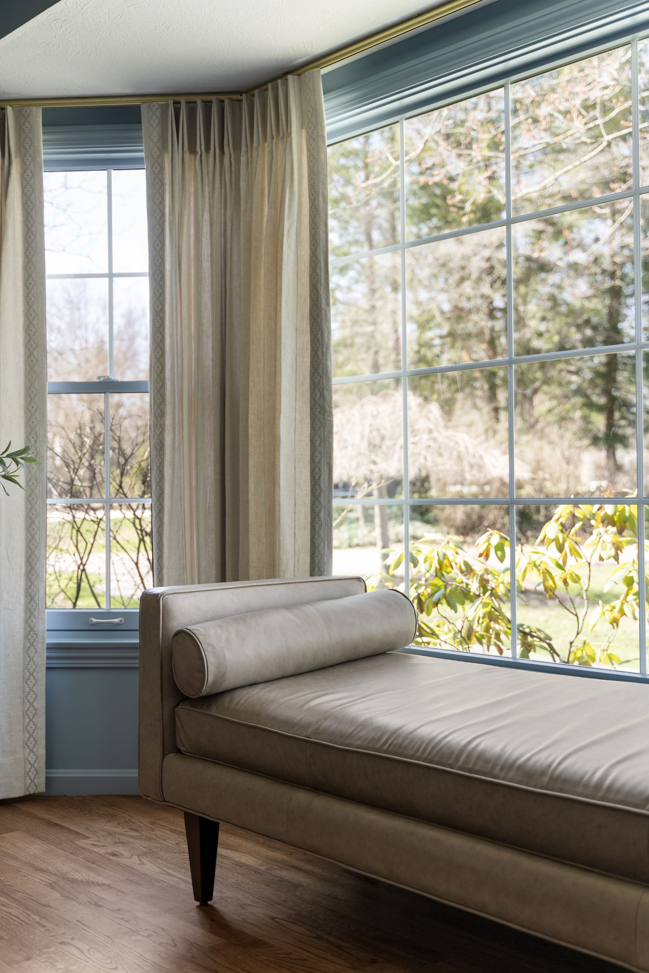 Pepper Pike Traditional Renovation Furniture