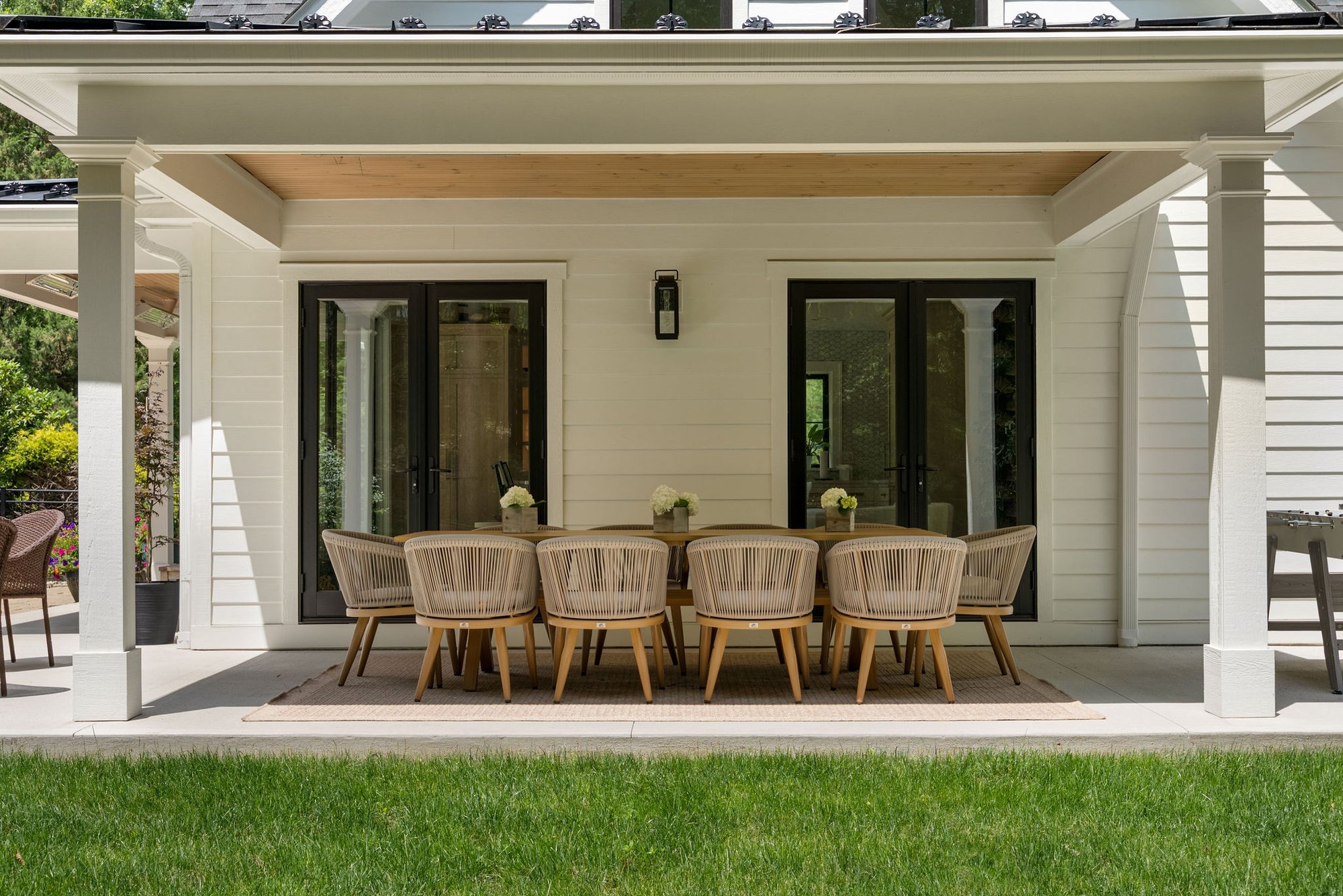 Chagrin River Road Pool House
