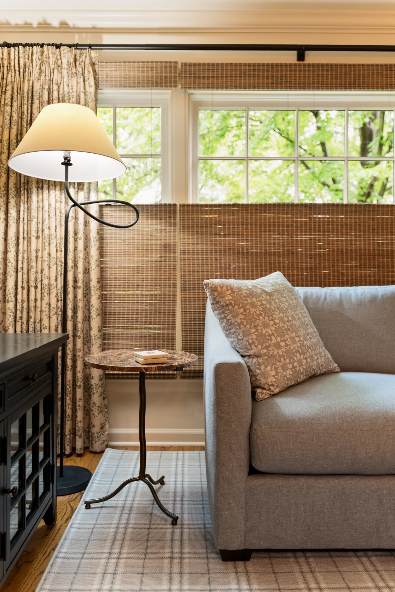Courtland Blvd Furniture 