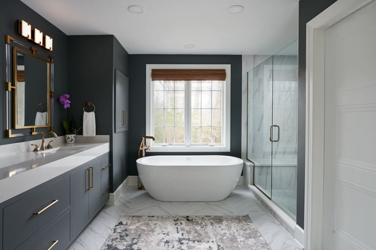 Masterbath transitional home renovation