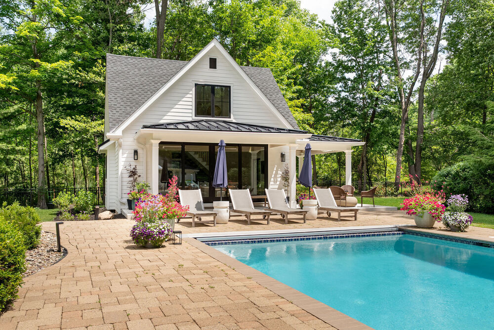 Chagrin River Road Pool House