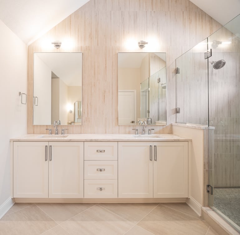 davis-bathroom-PT-122552-2