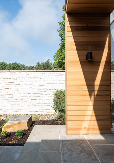 Fairmount Blvd Contemporary