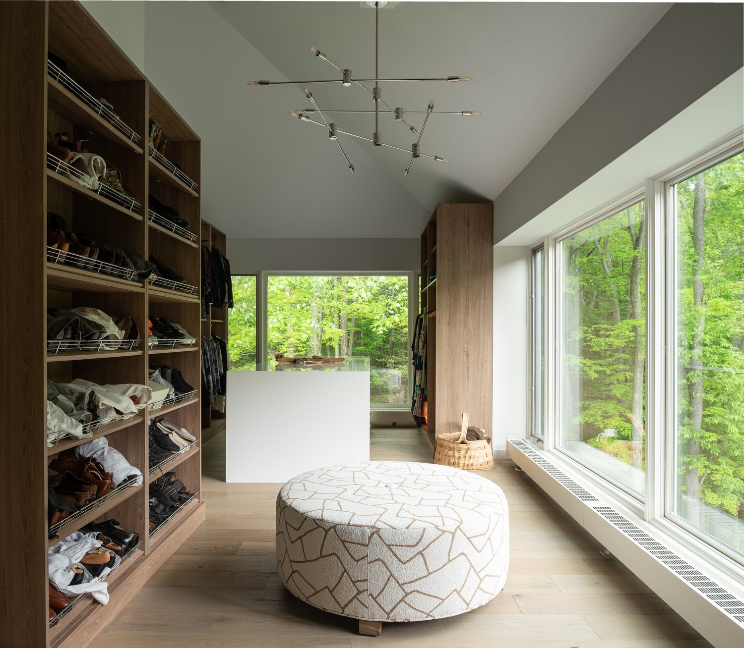 Fairmount Blvd Contemporary