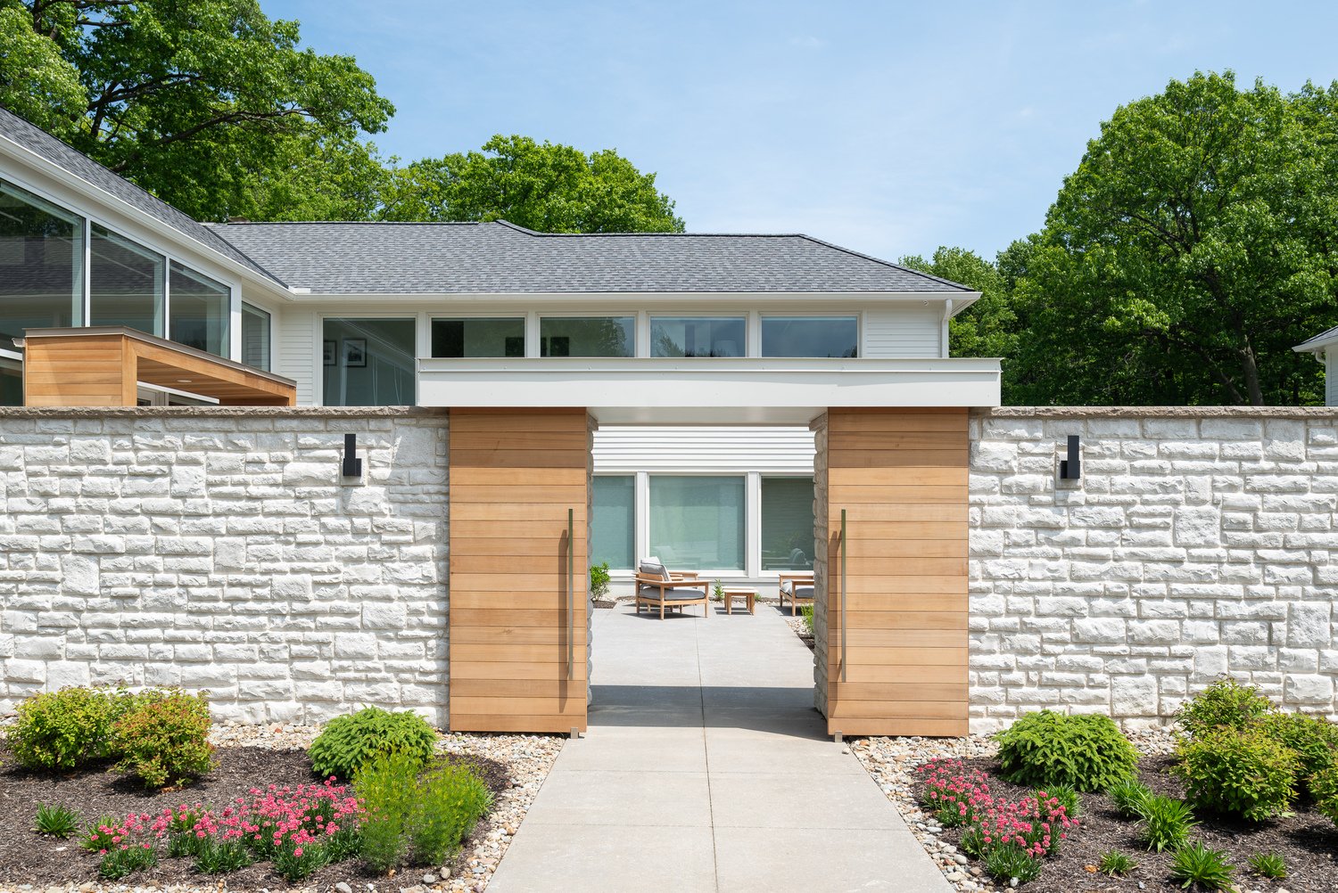 Fairmount Blvd Contemporary