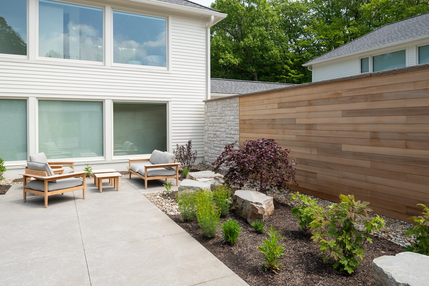 Fairmount Blvd Contemporary