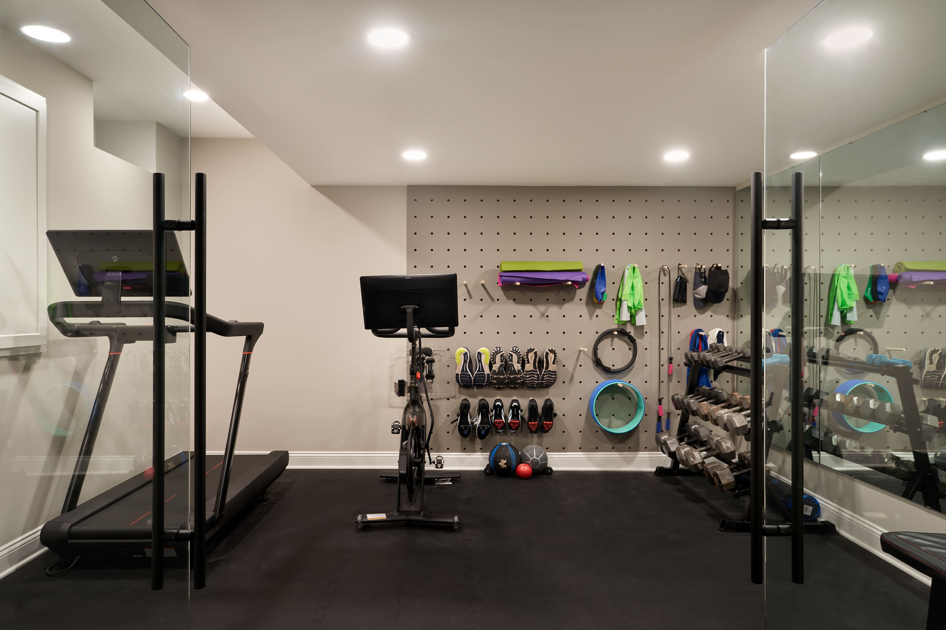 Basement home gym Kirtland Ohio