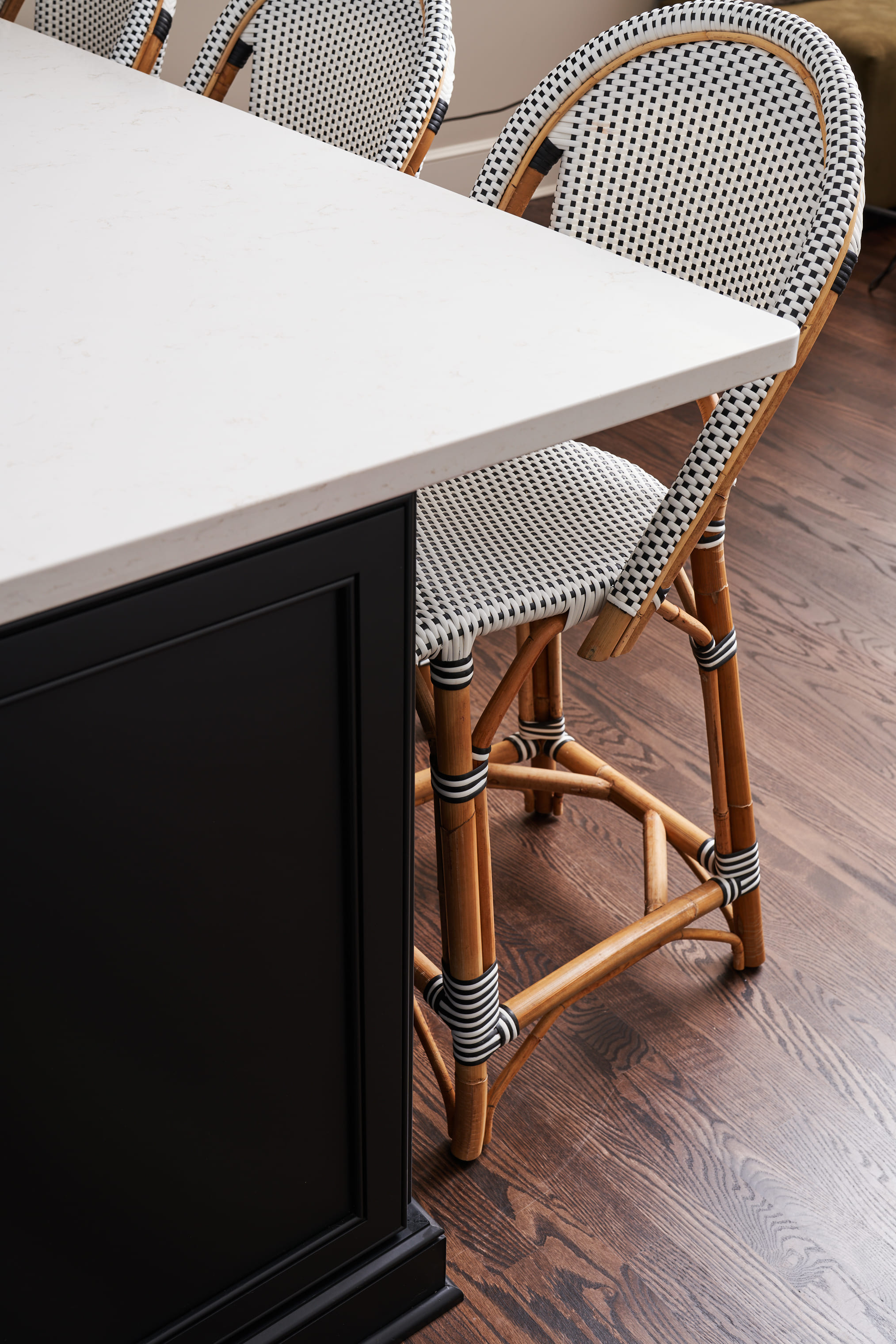 kitchen island chairs
