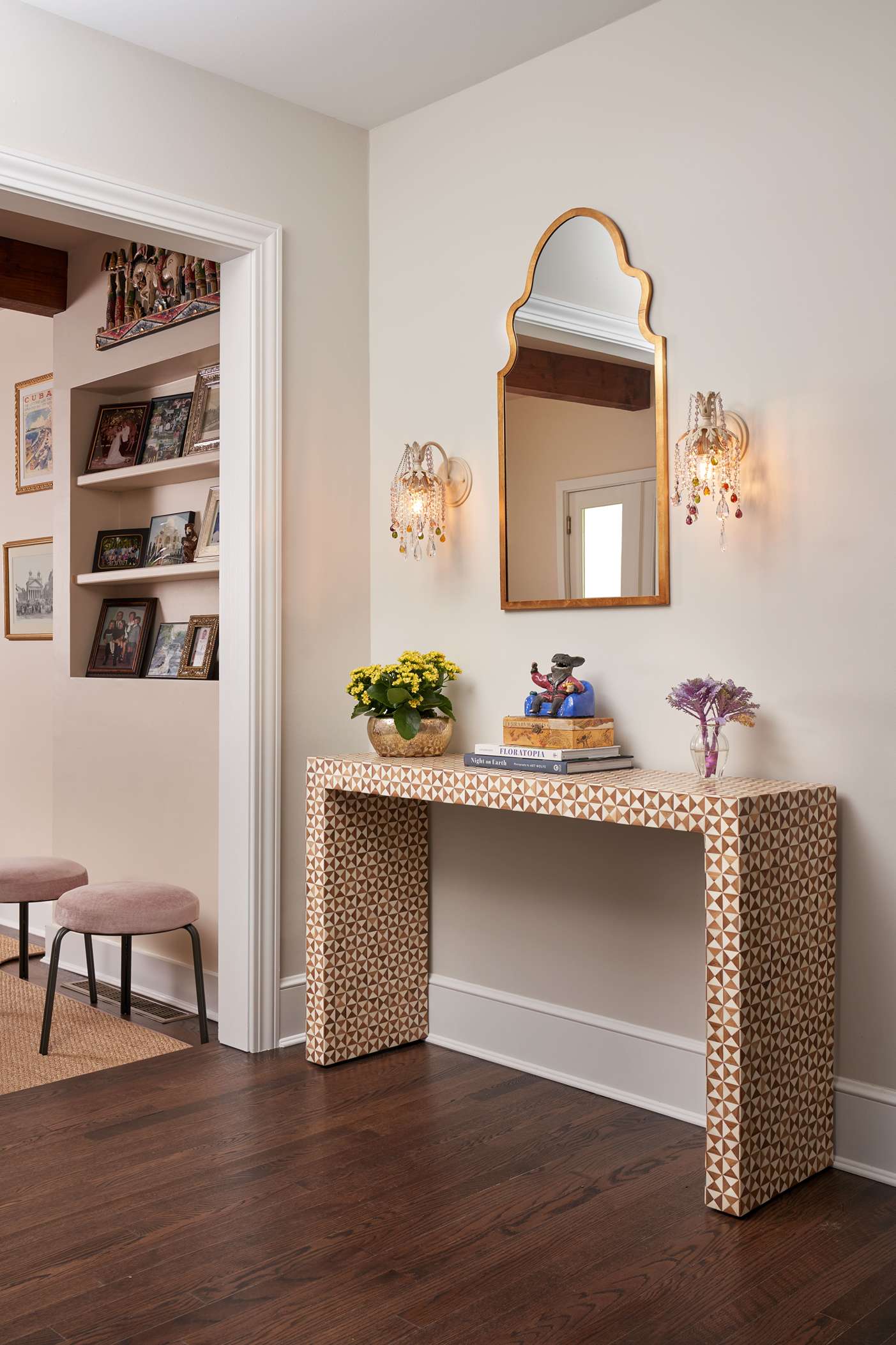 Entryway design renovated home in ohio