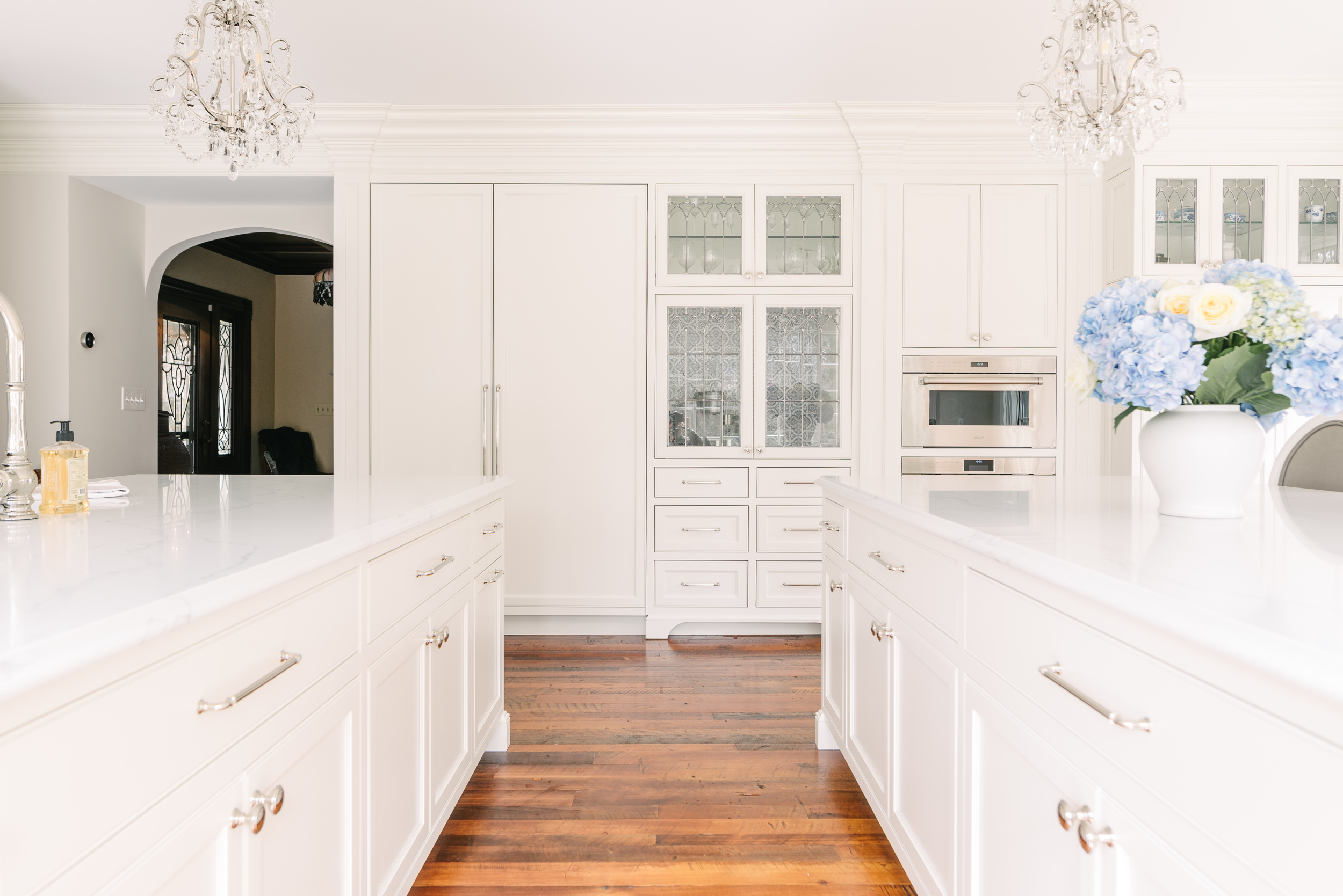 white cabinet kitchen remodel