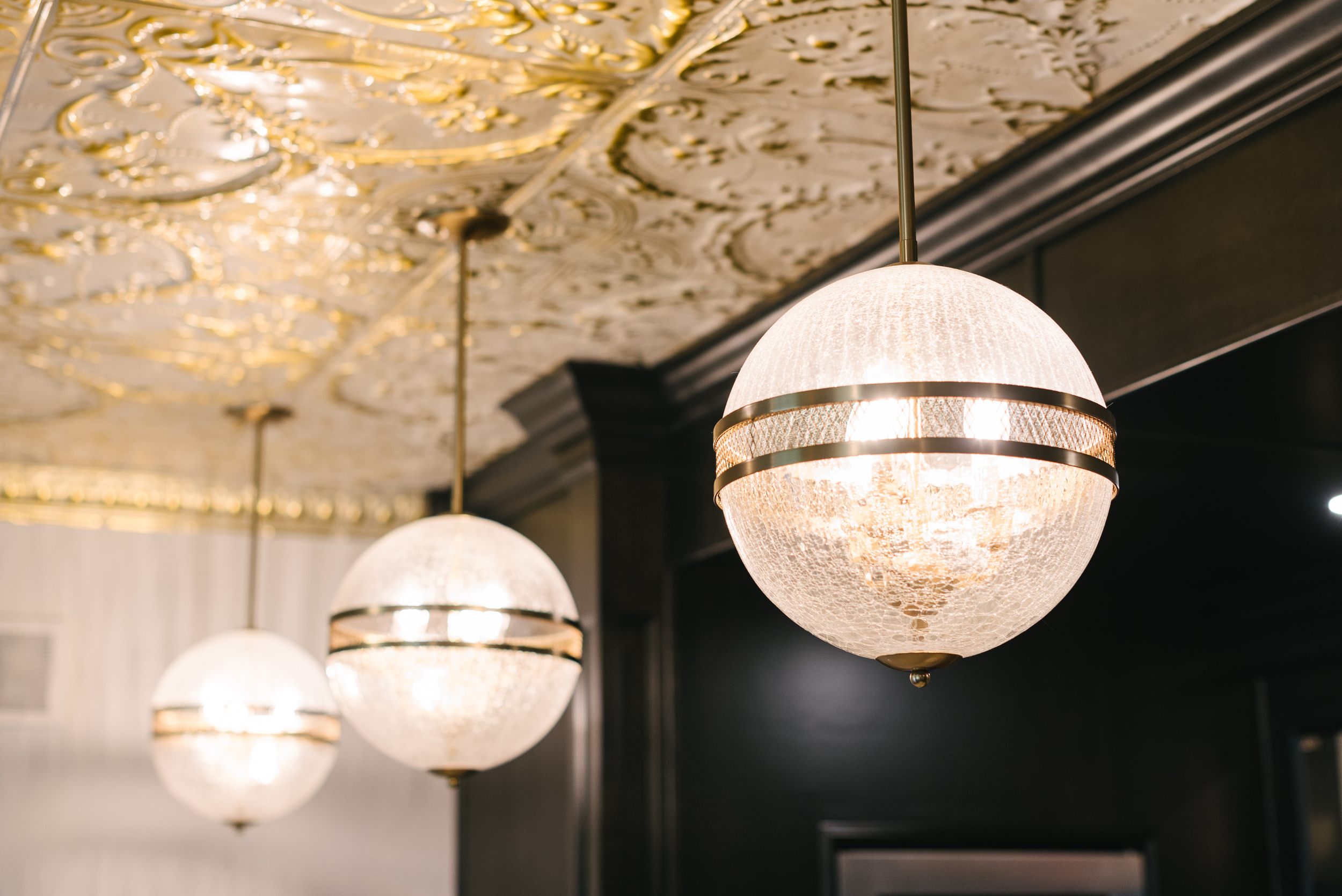 glass globe pendant lights
