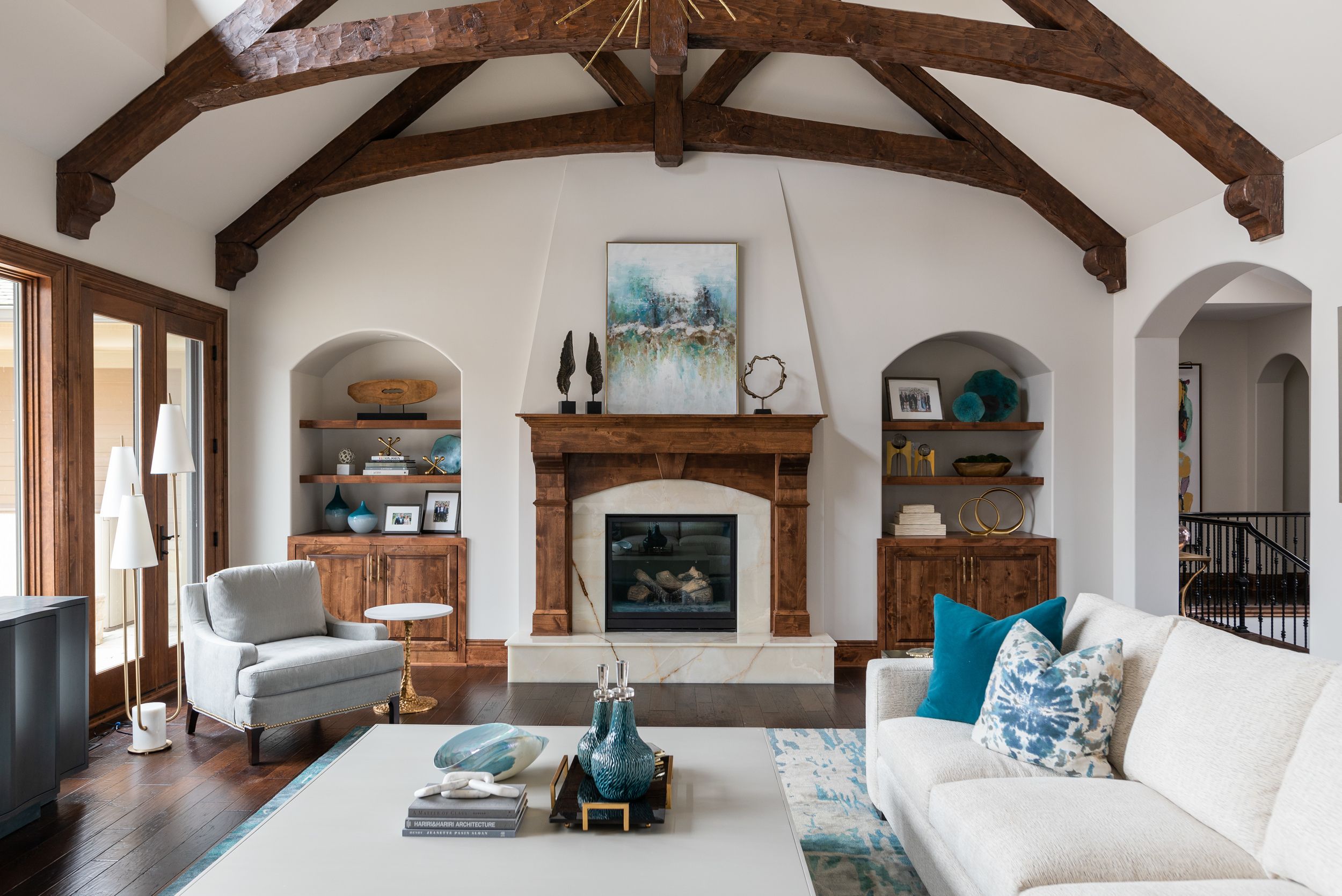 Rustic Transitional Living room